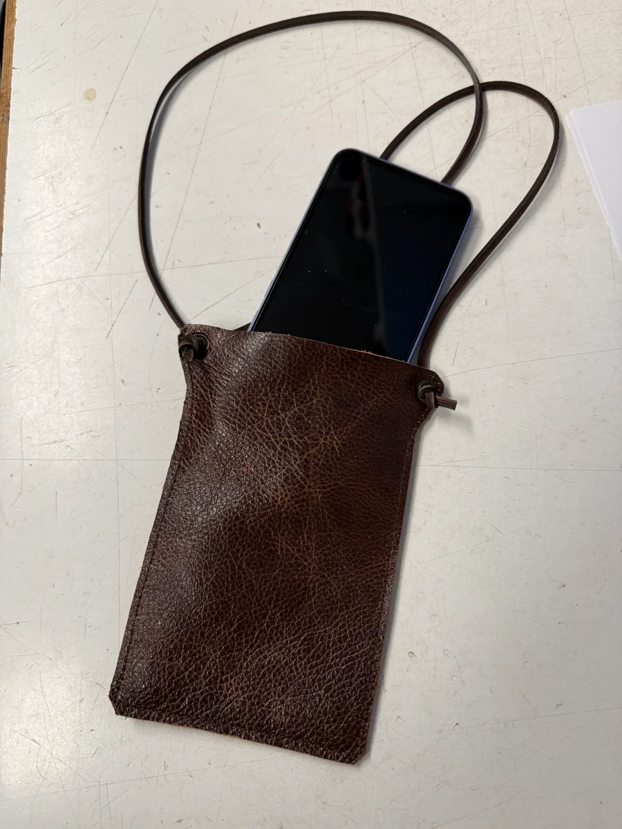 Läderfodral för större telefoner | Edvardson