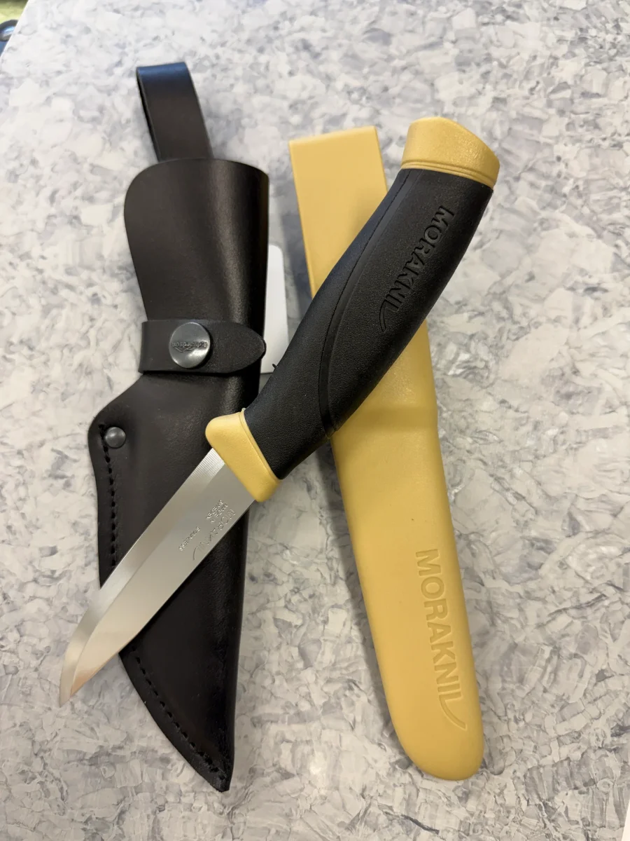 Morakniv Companion med läderslida | Edvardson
