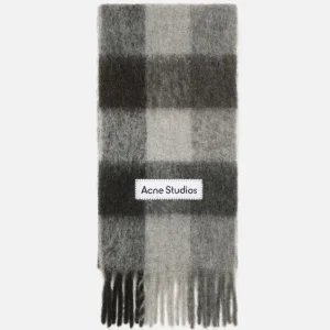 Rutig halsduk i mohair